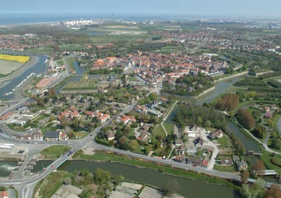 CAMP DES NAVIGATEURS Nord-Pas De Calais - Gravelines visuel 1/1 CAMP DES NAVIGATEURS Nord-Pas De Calais - Gravelines visuel 1/1