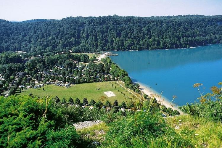 Domaine de Chalain Franche Comté - Doucier visuel 2/9 Domaine de Chalain Franche Comté - Doucier visuel 2/9