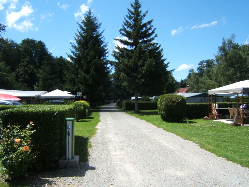 Camping du lac de la Seigneurie Franche Comté - Leval visuel 5/10 Camping du lac de la Seigneurie Franche Comté - Leval visuel 5/10