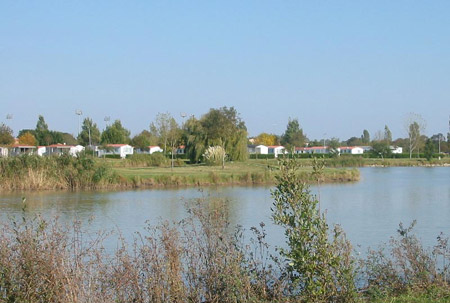 du Lac de Saujon Poitou-Charentes - Saujon visuel 1/10 du Lac de Saujon Poitou-Charentes - Saujon visuel 1/10