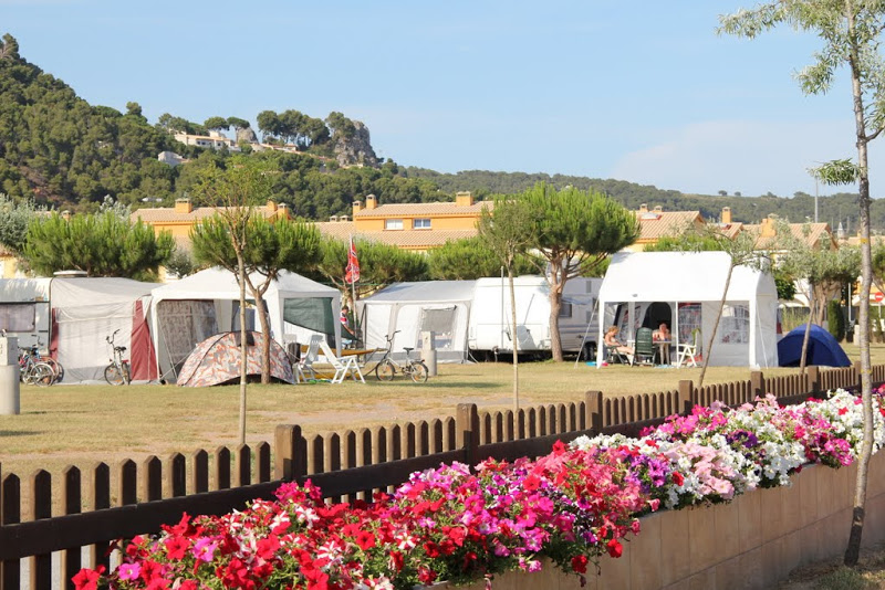Emporda Costa Brava - Estartit visuel 9/10 Emporda Costa Brava - Estartit visuel 9/10