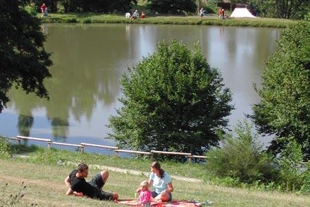 L'ETANG DE LA FOUGERAIE Bourgogne - Saint-Léger-de-Fougeret visuel 4/10 L'ETANG DE LA FOUGERAIE Bourgogne - Saint-Léger-de-Fougeret visuel 4/10