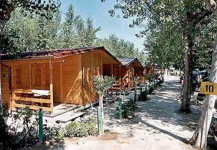 Camping Europa 1 étoiles - Torre del Lago Puccini - Toocamp