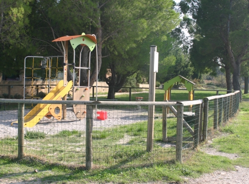 Camping Fontisson Provence-Alpes-Côte d'Azur - Châteauneuf-de-Gadagne visuel 2/7 Camping Fontisson Provence-Alpes-Côte d'Azur - Châteauneuf-de-Gadagne visuel 2/7