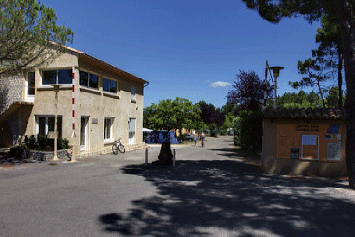 La Rouvière les Pins Rhône-Alpes - Rijtuigen visuel 7/10 La Rouvière les Pins Rhône-Alpes - Rijtuigen visuel 7/10