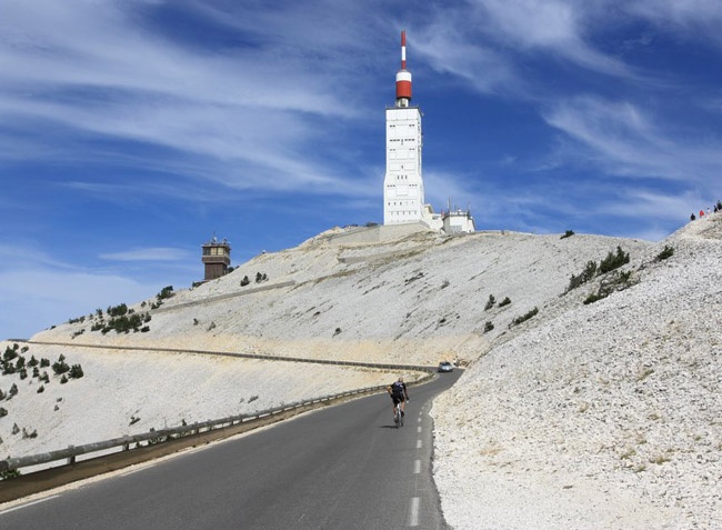 l'Art de Vivre Provence-Alpes-Côte d'Azur - Châteauneuf-du-Pape visuel 7/9 l'Art de Vivre Provence-Alpes-Côte d'Azur - Châteauneuf-du-Pape visuel 7/9