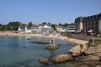 La Claire Fontaine Bretagne - Perros-Guirec visuel 1/1 La Claire Fontaine Bretagne - Perros-Guirec visuel 1/1