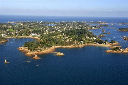 Le Neptune Bretagne - Lanloup visuel 16/17 Le Neptune Bretagne - Lanloup visuel 16/17