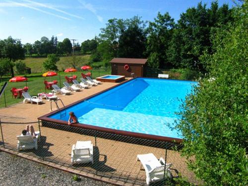 Le Relais de l'Entre deux Lacs Midi-Pyreneën - Teillet visuel 6/10 Le Relais de l'Entre deux Lacs Midi-Pyreneën - Teillet visuel 6/10