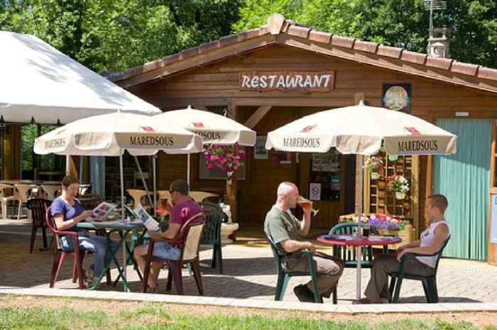Le Relais de l'Entre deux Lacs Midi-Pyreneën - Teillet visuel 10/10 Le Relais de l'Entre deux Lacs Midi-Pyreneën - Teillet visuel 10/10