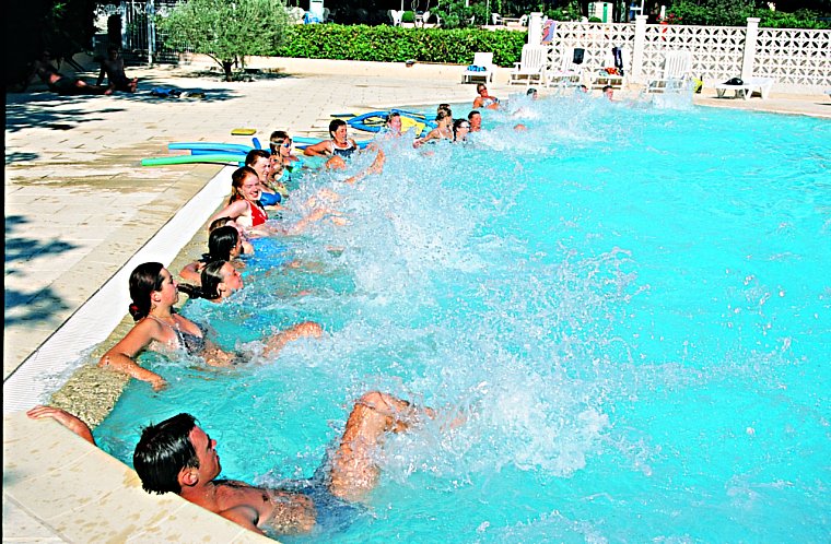 Le Riviera Rhône-Alpes - Sampzon visuel 4/11 Le Riviera Rhône-Alpes - Sampzon visuel 4/11