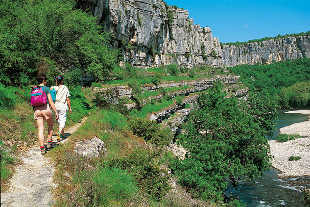 Le Riviera Rhône-Alpes - Sampzon visuel 9/11 Le Riviera Rhône-Alpes - Sampzon visuel 9/11