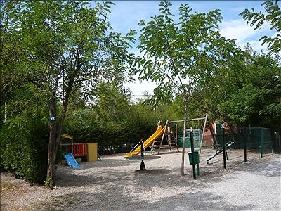 Le Riviera Rhône-Alpes - Sampzon visuel 10/11 Le Riviera Rhône-Alpes - Sampzon visuel 10/11