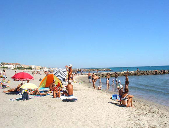 Le Saint Maurice Languedoc-Roussillon - Palavas-les-Flots visuel 8/11 Le Saint Maurice Languedoc-Roussillon - Palavas-les-Flots visuel 8/11