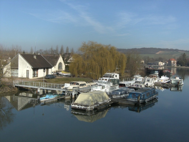 Le Saucil Bourgogne - Villeneuve-sur-Yonne visuel 6/6 Le Saucil Bourgogne - Villeneuve-sur-Yonne visuel 6/6