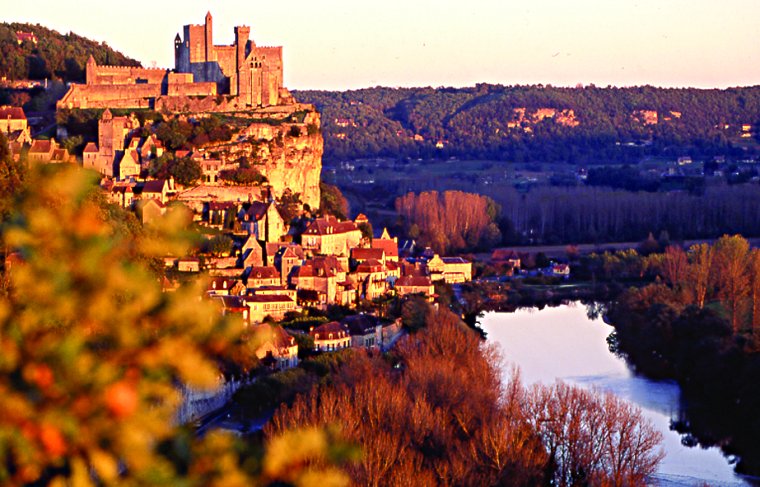 Le Temps de Vivre Aquitaine - Salignac Eyvigues visuel 7/10 Le Temps de Vivre Aquitaine - Salignac Eyvigues visuel 7/10