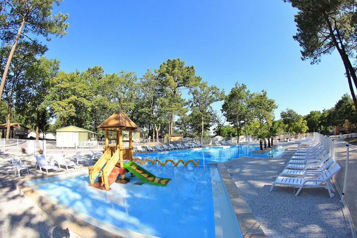 L'Ecureuil Poitou-Charentes - Sint-Augustinus visuel 3/11 L'Ecureuil Poitou-Charentes - Sint-Augustinus visuel 3/11