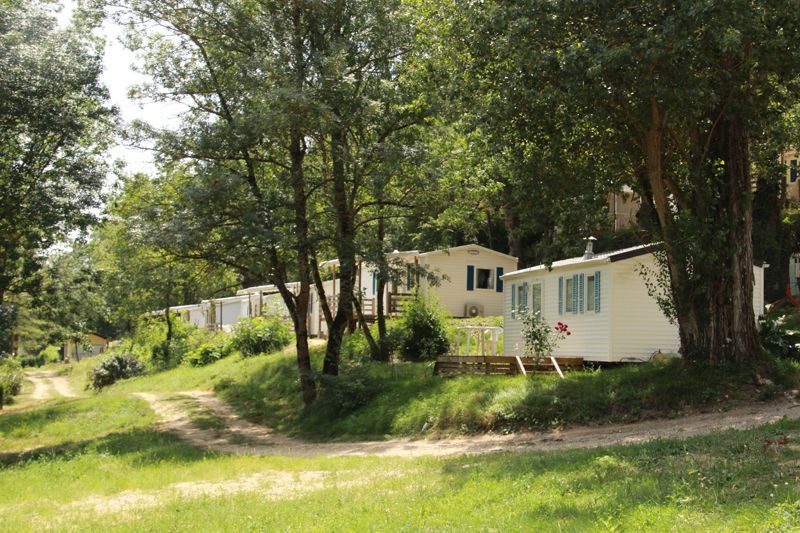 Les Aillos Domaine Naturiste - Midi-Pyreneën - Caraman visuel 3/10 Les Aillos Domaine Naturiste - Midi-Pyreneën - Caraman visuel 3/10