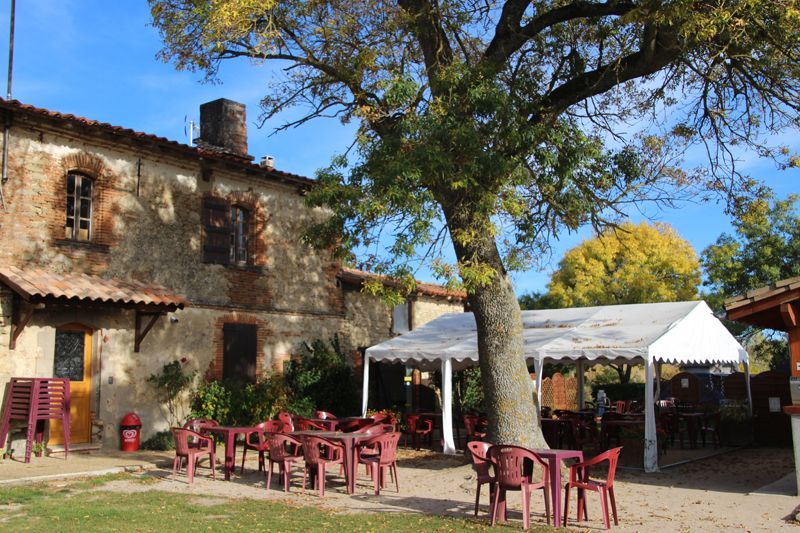 Les Aillos Domaine Naturiste - Midi-Pyreneën - Caraman visuel 10/10 Les Aillos Domaine Naturiste - Midi-Pyreneën - Caraman visuel 10/10