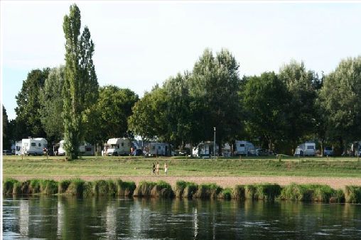 Les Bords De Vienne Groot-Centrum - L'île-Bouchard visuel 2/5 Les Bords De Vienne Groot-Centrum - L'île-Bouchard visuel 2/5