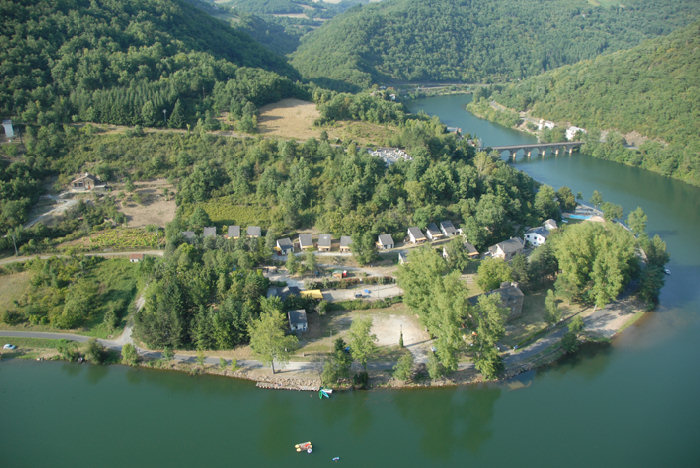 Les Chalets du Tarn Midi-Pyreneën - Réquista visuel 5/10 Les Chalets du Tarn Midi-Pyreneën - Réquista visuel 5/10
