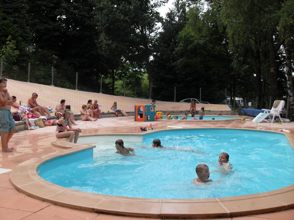 Les Chelles Auvergne - Olliergues visuel 2/8 Les Chelles Auvergne - Olliergues visuel 2/8
