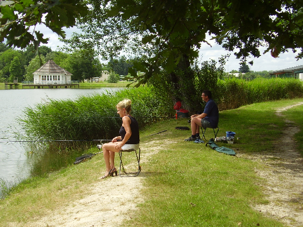 Les Etangs Groot-Centrum - Aubigny-sur-Nère visuel 4/10 Les Etangs Groot-Centrum - Aubigny-sur-Nère visuel 4/10