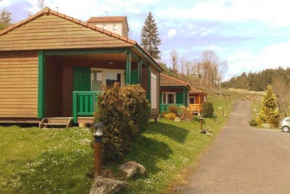 Les Fauvettes Camping Minicipal - Auvergne - Saint-Préjet-d'Allier visuel 6/8 Les Fauvettes Camping Minicipal - Auvergne - Saint-Préjet-d'Allier visuel 6/8