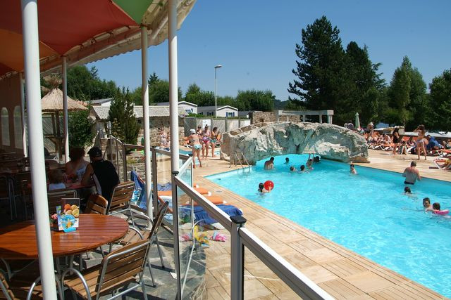 Les Genêts Midi-Pyreneën - Salles-Curan visuel 10/10 Les Genêts Midi-Pyreneën - Salles-Curan visuel 10/10