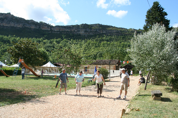 Les Gorges de l'Aveyron Midi-Pyreneën - Saint-Antonin-Noble-Val visuel 8/14 Les Gorges de l'Aveyron Midi-Pyreneën - Saint-Antonin-Noble-Val visuel 8/14