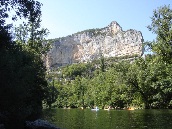 Les Gorges de l'Aveyron Midi-Pyreneën - Saint-Antonin-Noble-Val visuel 5/14 Les Gorges de l'Aveyron Midi-Pyreneën - Saint-Antonin-Noble-Val visuel 5/14