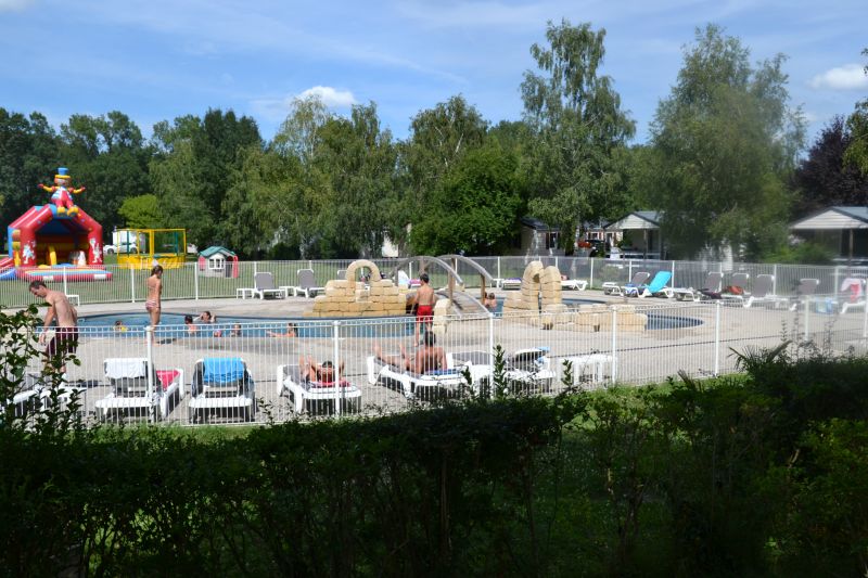 Camping Club Les Granges Groot-Centrum - Luynes visuel 3/11 Camping Club Les Granges Groot-Centrum - Luynes visuel 3/11