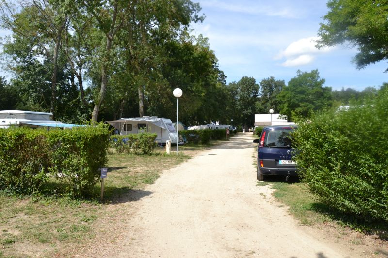 Camping Club Les Granges Groot-Centrum - Luynes visuel 7/11 Camping Club Les Granges Groot-Centrum - Luynes visuel 7/11