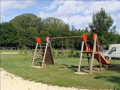 Les Platanes Bourgogne - Charny visuel 7/10 Les Platanes Bourgogne - Charny visuel 7/10