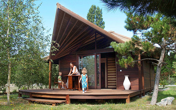 Les Portes du Beaujolais Rhône-Alpes - Anse visuel 3/9 Les Portes du Beaujolais Rhône-Alpes - Anse visuel 3/9