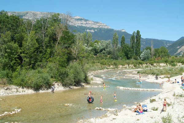 L'Hirondelle Rhône-Alpes - Menglon visuel 5/10 L'Hirondelle Rhône-Alpes - Menglon visuel 5/10