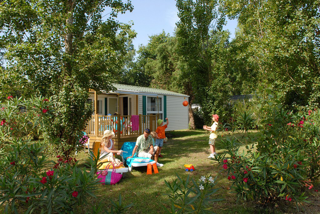 Marina d'Erba Rossa Corsica - Ghisonaccia visuel 4/18 Marina d'Erba Rossa Corsica - Ghisonaccia visuel 4/18