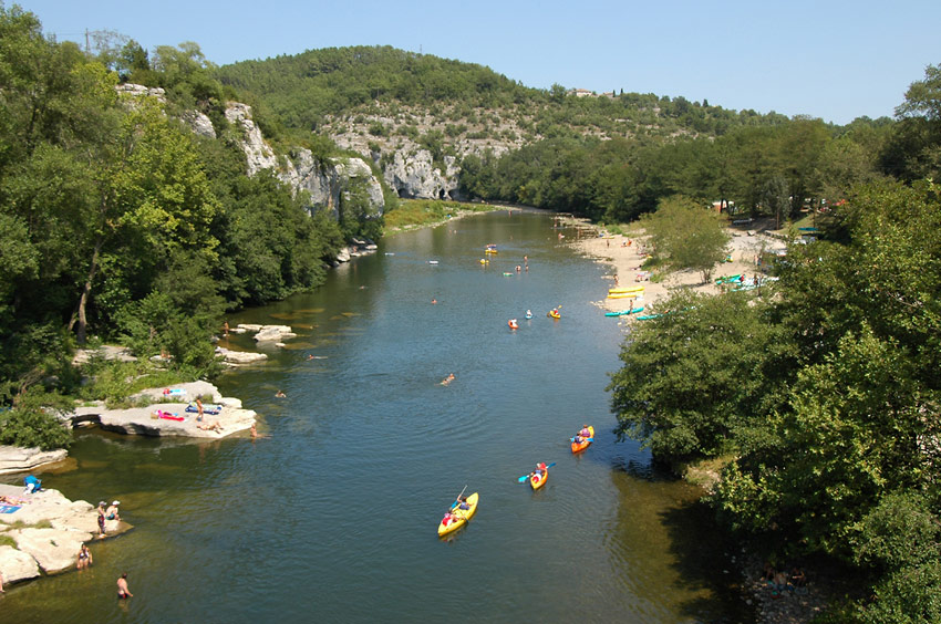 Mazet Plage Rhône-Alpes - Berrias en Casteljau visuel 3/9 Mazet Plage Rhône-Alpes - Berrias en Casteljau visuel 3/9