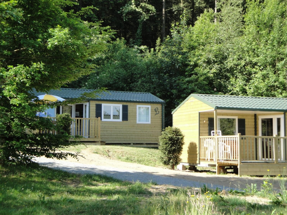 Camping Naturiste Domaine De La Gagere Bourgogne - Luzy visuel 7/8 Camping Naturiste Domaine De La Gagere Bourgogne - Luzy visuel 7/8