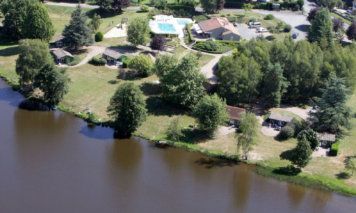 PARC RESIDENTIEL DE LOISIRS VIVALE Aquitaine - Mialet visuel 2/10 PARC RESIDENTIEL DE LOISIRS VIVALE Aquitaine - Mialet visuel 2/10