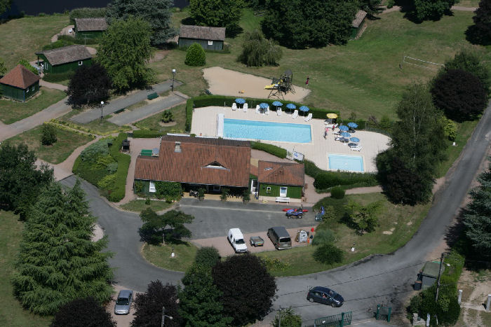 PARC RESIDENTIEL DE LOISIRS VIVALE Aquitaine - Mialet visuel 3/10 PARC RESIDENTIEL DE LOISIRS VIVALE Aquitaine - Mialet visuel 3/10