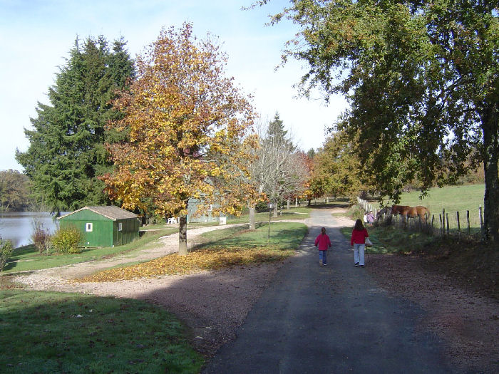 PARC RESIDENTIEL DE LOISIRS VIVALE Aquitaine - Mialet visuel 6/10 PARC RESIDENTIEL DE LOISIRS VIVALE Aquitaine - Mialet visuel 6/10