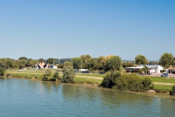 Camping Pont De Bourgogne Bourgogne - Saint-Marcel visuel 3/11 Camping Pont De Bourgogne Bourgogne - Saint-Marcel visuel 3/11