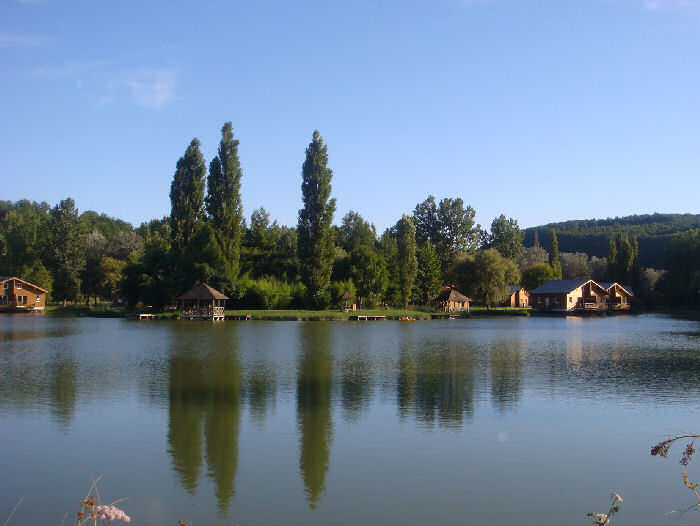 Résidence Les Cottages du Lac Aquitaine - Coly visuel 3/10 Résidence Les Cottages du Lac Aquitaine - Coly visuel 3/10