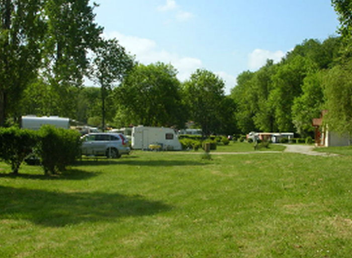CAMP DE ROYBON Rhône-Alpes - Roybon visuel 5/10 CAMP DE ROYBON Rhône-Alpes - Roybon visuel 5/10