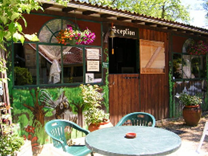 CAMP DE ROYBON Rhône-Alpes - Roybon visuel 7/10 CAMP DE ROYBON Rhône-Alpes - Roybon visuel 7/10