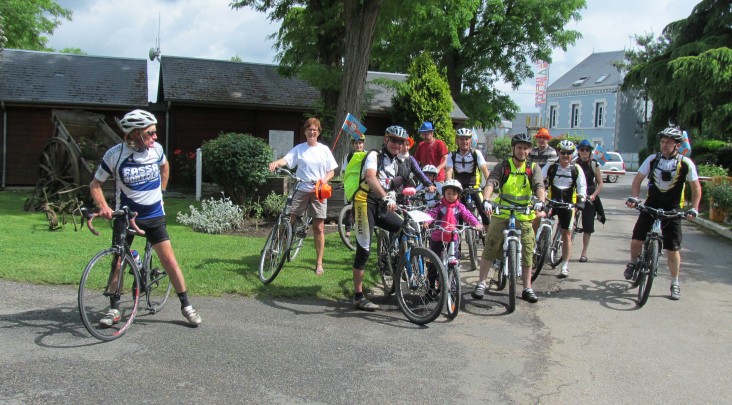 Camping Touristique De Gien Groot-Centrum - Gien visuel 6/9 Camping Touristique De Gien Groot-Centrum - Gien visuel 6/9