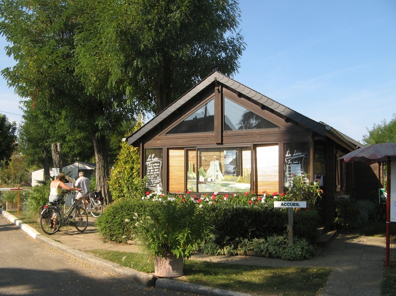 Camping Touristique de Gien Groot-Centrum - Poilly-lez-Gien visuel 8/9 Camping Touristique de Gien Groot-Centrum - Poilly-lez-Gien visuel 8/9