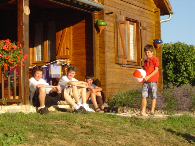 Village de chalets de Thegra Midi-Pyreneën - Degra visuel 4/9 Village de chalets de Thegra Midi-Pyreneën - Degra visuel 4/9