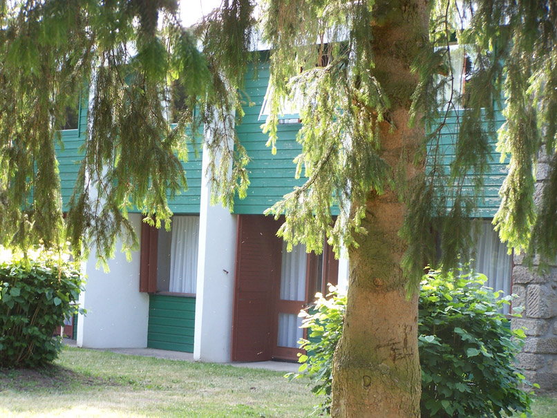 Village Vacances L'Aubépine Auvergne - Yssingeaux visuel 1/1 Village Vacances L'Aubépine Auvergne - Yssingeaux visuel 1/1